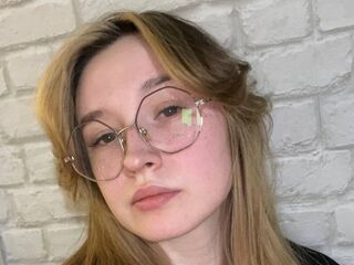 AmyJons's Explicit live cam streams Profile Image